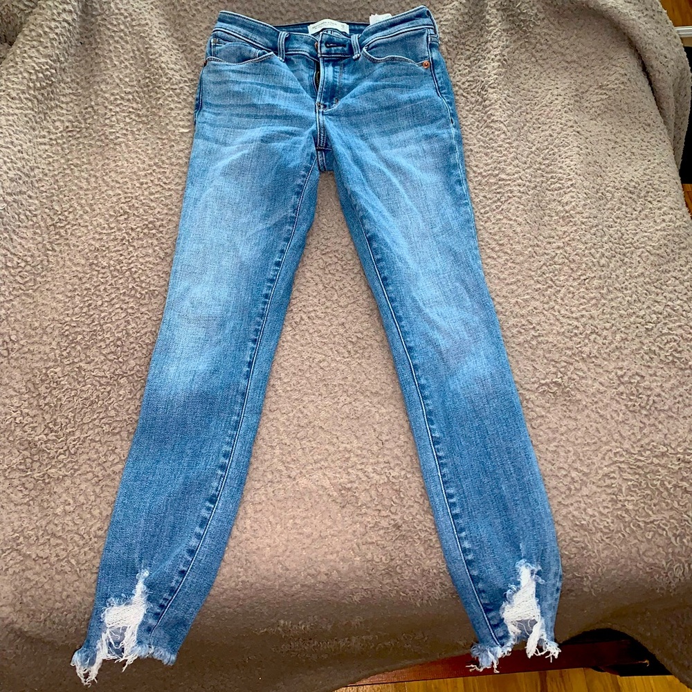 A&F size 2 barely worn